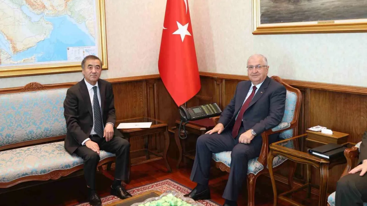 Bakan Güler, Moğolistan Büyükelçisi Gombosuren’i kabul etti