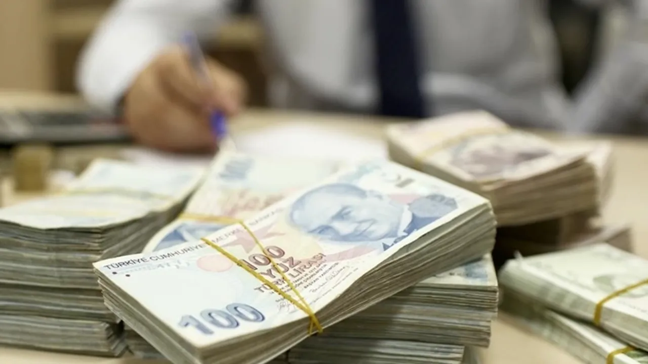 Borçlular Listesinde De Zirvedeyiz!