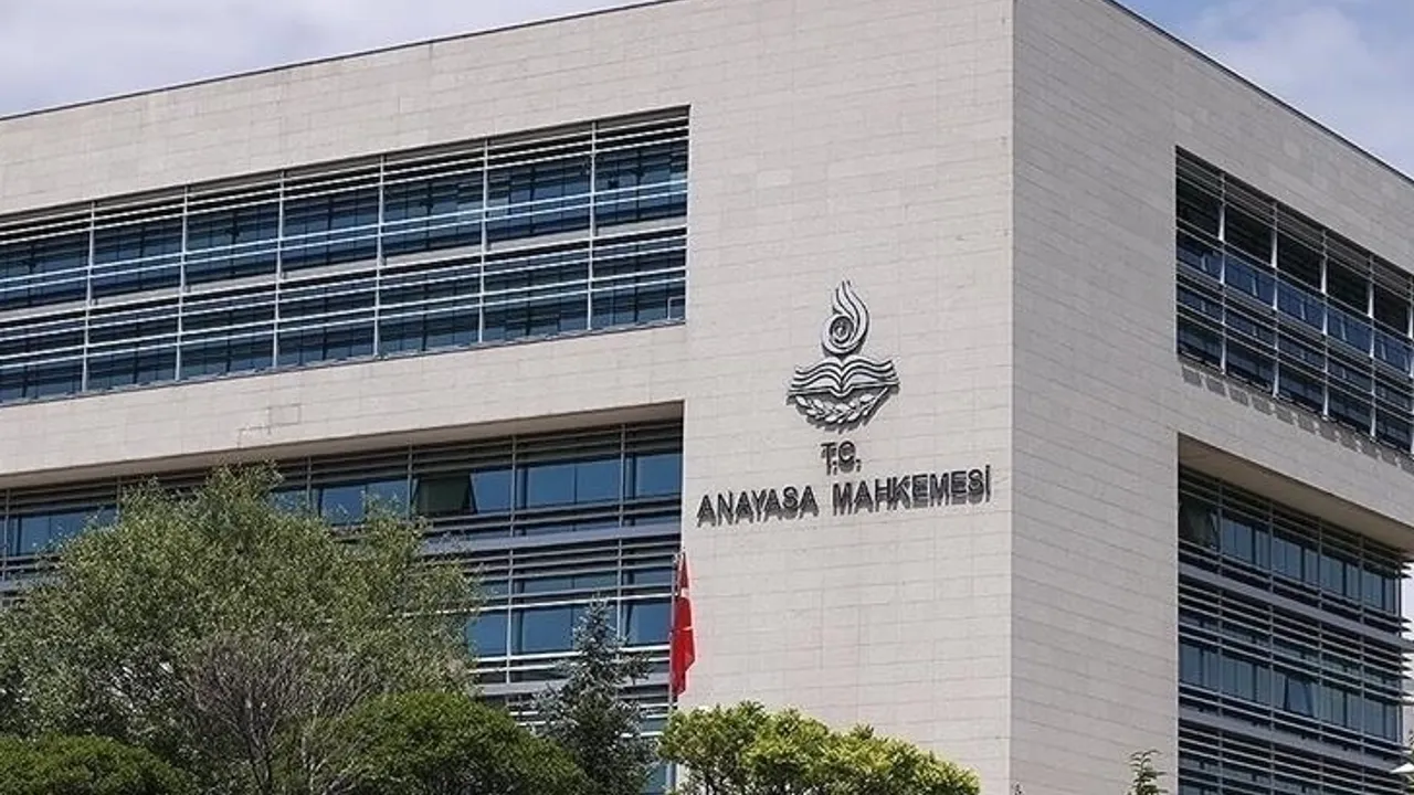 Anayasa Mahkemesinden Fiyat İstikrarı Komitesi Kararı