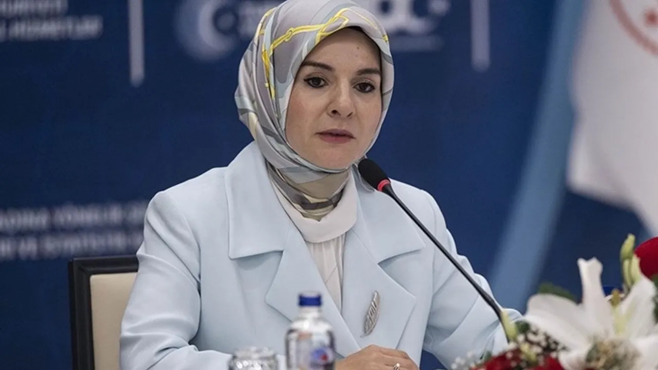 Bakan Göktaş'tan, Mezuniyet Gösterisine Alınmayan Çocuğa Destek