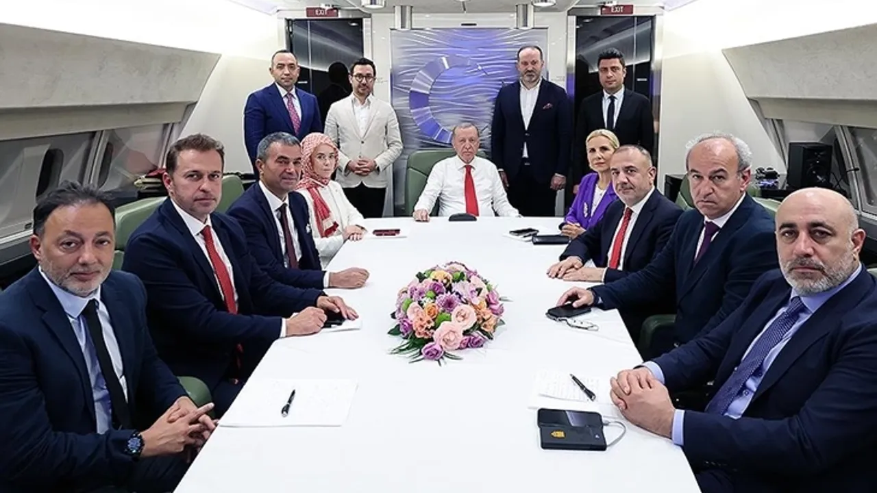 UEFA'nın Merih'e Verdiği Ceza Siyasi Bir Karardır