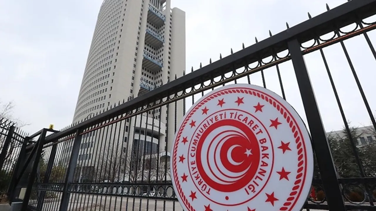 Fiyat Etiketi Ve Listeleri Denetimlerinde İşletmelere Ceza Kesildi