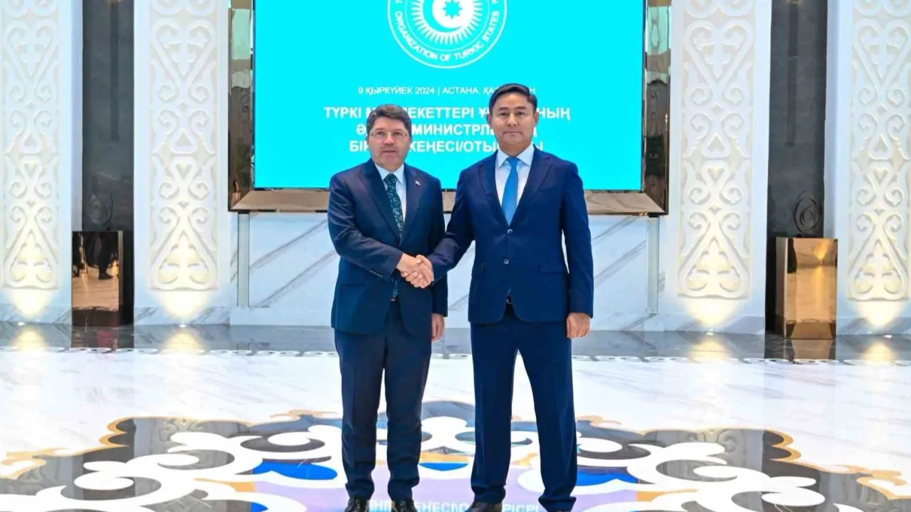 Adalet Bakanı Tunç, Kazak Mevkidaşı Yeskarayev İle Görüştü