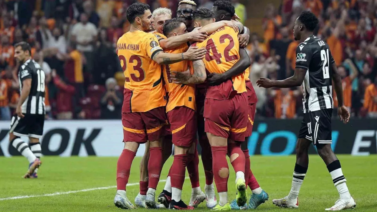 UEFA Avrupa Ligi: Galatasaray: 3 - PAOK: 1 (Maç sonucu)