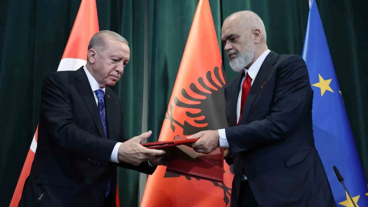 Türkiye Ve Arnavutluk Arasında 4 Anlaşma İmzalandı