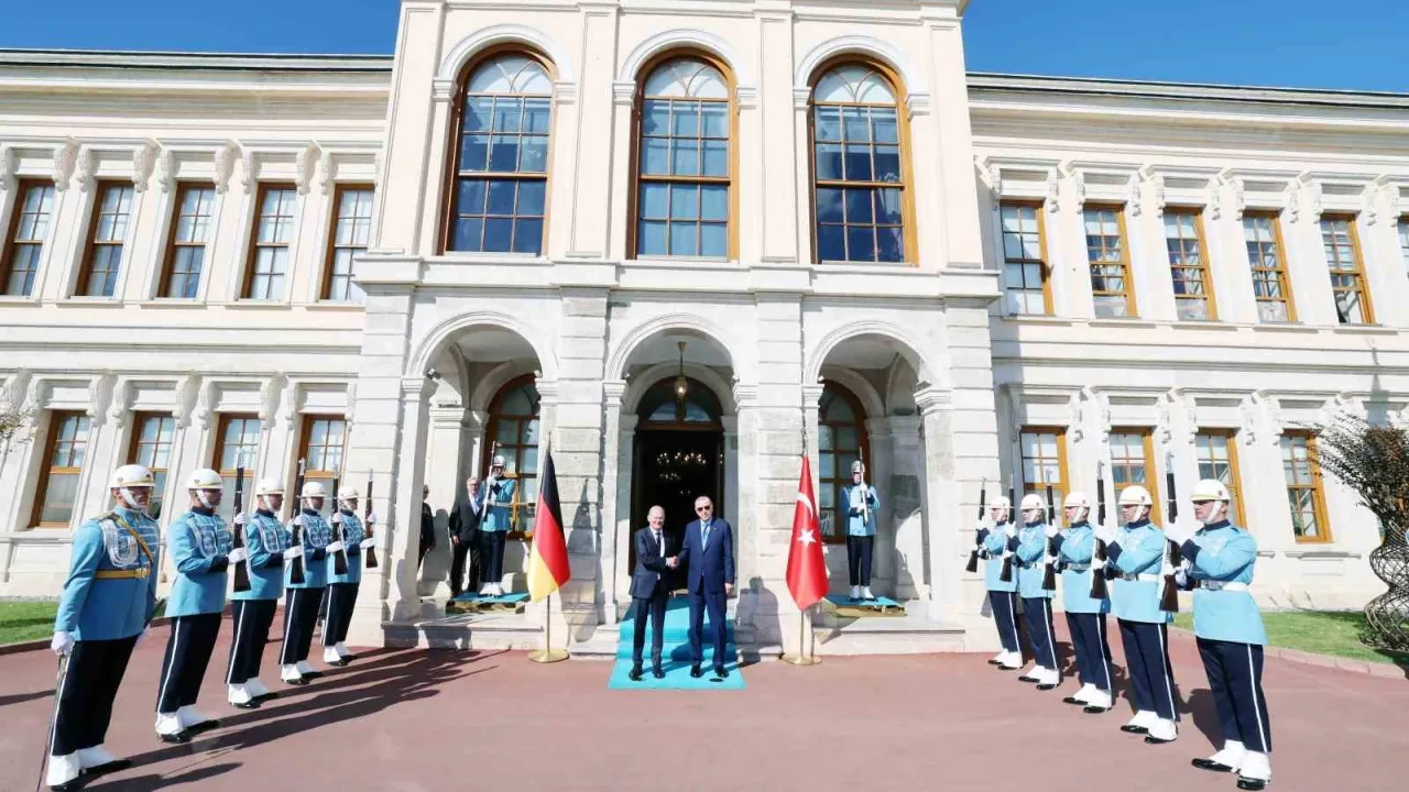 Cumhurbaşkanı Erdoğan, Almanya Başbakanı Olaf Scholz’u Kabul Etti