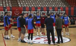 Gaziantep Basketbol, alt sıralardan uzaklaşmak istiyor