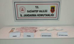 1,5 kilo metamfetamin ele geçirildi