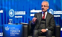 Bakan Uraloğlu: 5G'de ihale sürecini başlattık