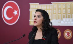 Sevda Karaca, Yalçın Kardeşler Halı’yı Meclise Taşıdı