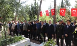 Nizip'te bayramlaşma programı düzenlendi