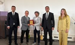 Sertifika töreninde kutnu kumaşı anlatıldı