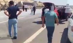 Gaziantep'te feci kaza! Mermer yüklü kamyon devrildi