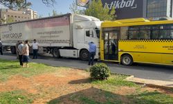 Gaziantep’te tır halk otobüsüne çarptı: Yaralılar var...