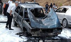 Seyir halindeki otomobil yandı