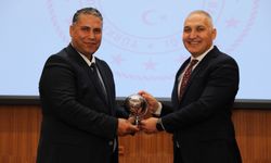 Tarım ve Orman Müdürlüğünde devir teslim töreni