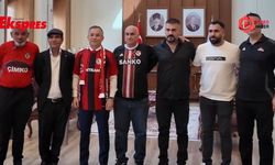 Vali Çeber, Gaziantep FK amigolarını makamında kabul etti