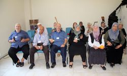Alzeymir hastaları sosyal hayata katılıyor