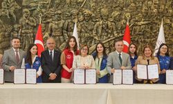 Büyükşehir'de “Öğrenci Dostu Şehir” protokolüne imzalandı