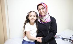 Anne ve kız, biyonik kulakla birbirlerinin sesini ilk kez duydu