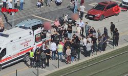 Gaziantep’te feci kaza: Kadın motosikletin çarpmasıyla yola savruldu