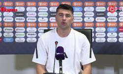 Burak Yılmaz: "Ayaklarımız yere sağlam basarak yolumuza devam etmeliyiz"