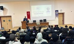 GAÜN’de Matematik öğrencilerine proje sestekleri anlatıldı