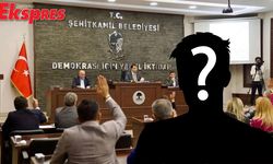 O meclis üyeside AK Parti’ye katıldı