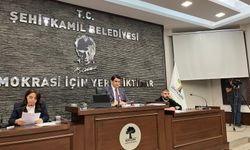Şehitkamil’de meclis yine olayla geçti