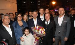 Özgür Özel, Nizip Belediyesi'ni ziyaret etti