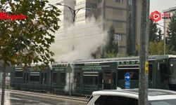 Gaziantep’te korku dolu anlar: Tramvaya yıldırım düştü