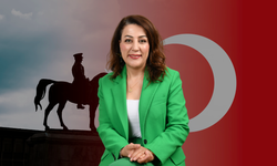 “Atatürk, insanın kendine olan inancının simgesidir”