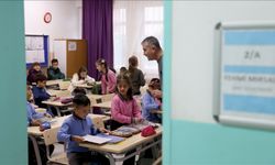 Okullarda ilk ders zili çaldı