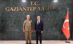 Orgeneral Metin Tokel'den, Vali Kemal Çeber'e ziyaret