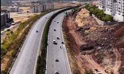 Gaziantep’te köprülü kavşakla trafiğe neşter