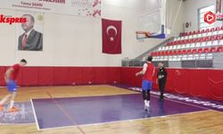 Gaziantep Basketbol zirveyi bırakmıyor