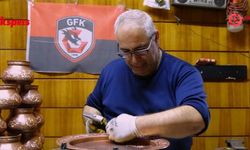 Baba mesleğini 40 yıldır aynı dükkânda yaşatıyor