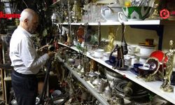 Hurdayla başlayan 45 yıllık antika tutkusu