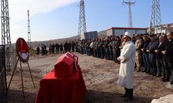 Gazi Mehmet İnce son yolculuğuna uğurlandı