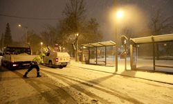 Gaziantep’te kar seferberliği: Büyükşehir’den kar mesaisi