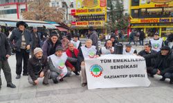 VİDEO | Emeklilerden iktidara tepki: “Müsait Zaman Yok, Seyyanen Zam Hemen!”