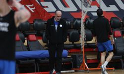 Kırmızı-siyahlılar liderlik koltuğunda