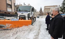 Tahmazoğlu kar çalışmalarını yerinde inceledi