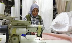 Borçla aldığı makinelerle hayatını kurdu