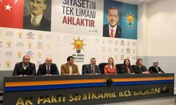 Derya Bakbak, mahalle başkanlarıyla istişare toplantısında buluştu