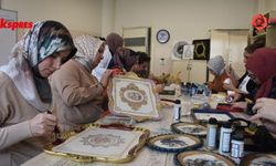 Gaziantep'te kadınlar atığı sanata dönüştürüyor