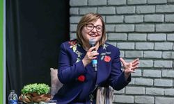 Fatma Şahin zirvede