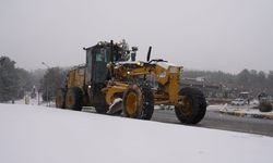 Büyükşehir’den karla mücadelede yoğun mesai