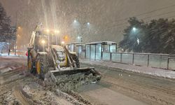 Gaziantep'te karla mücadele gece boyu sürdü