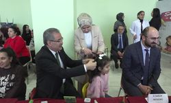 Gaziantep’te babalar ve protokol saç ördü